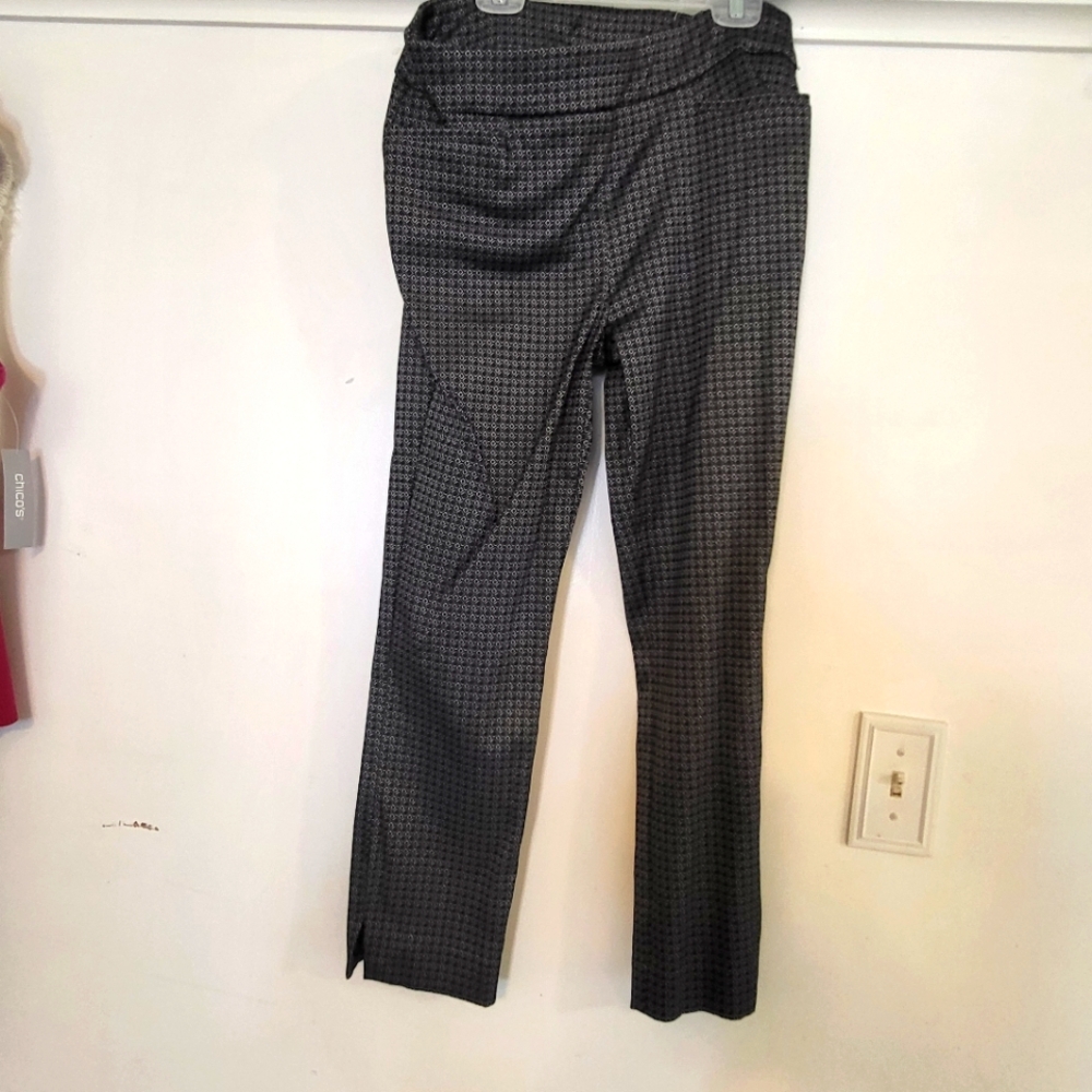 Chico's Petite Black/White Print Pants